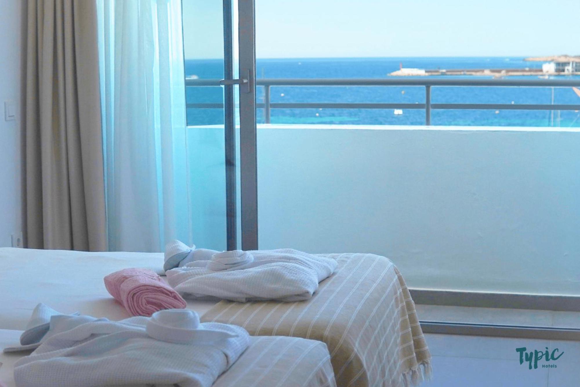Typic Marina Playa - Adults Only Aparthotel San Antonio  Bagian luar foto