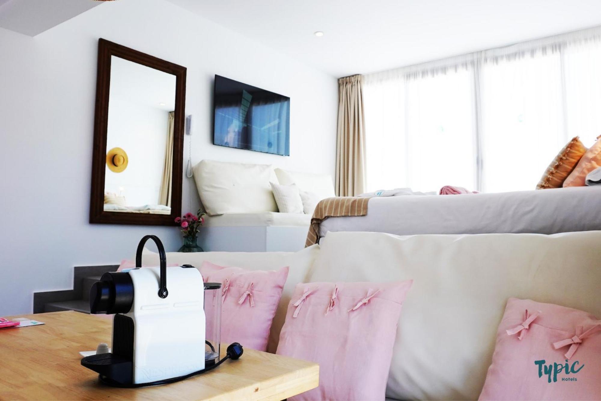 Typic Marina Playa - Adults Only Aparthotel San Antonio  Bagian luar foto