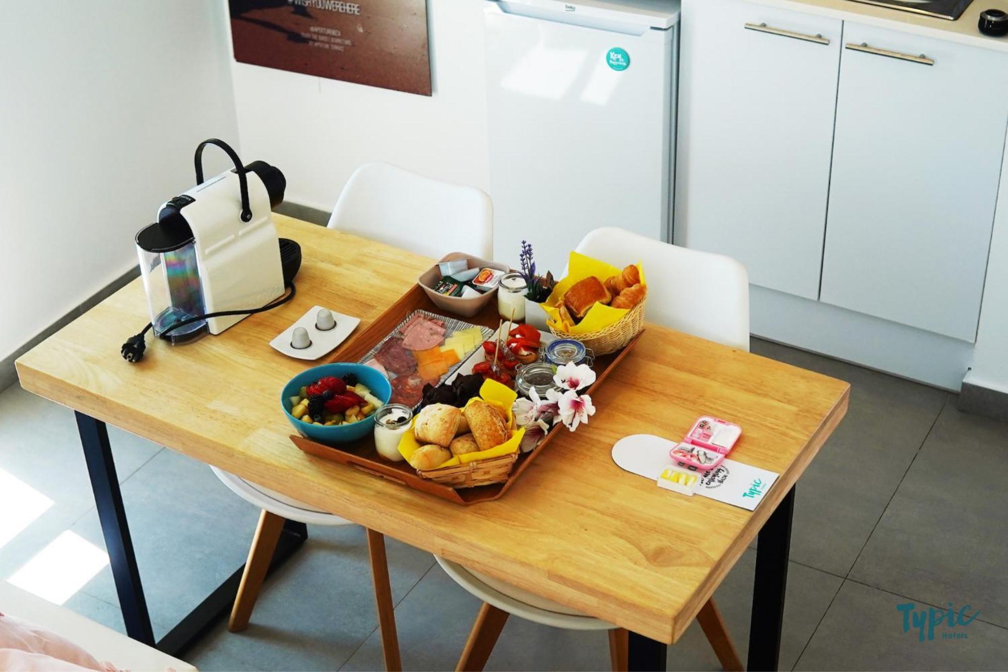Typic Marina Playa - Adults Only Aparthotel San Antonio  Bagian luar foto